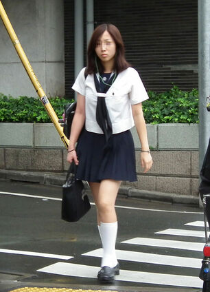 amateur asian schoolgirl