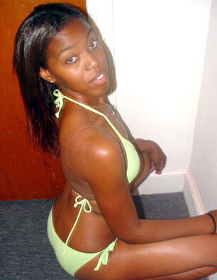 beautiful black girl nude